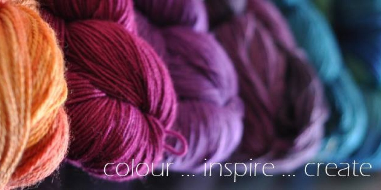 thecozyknitter's profile banner image