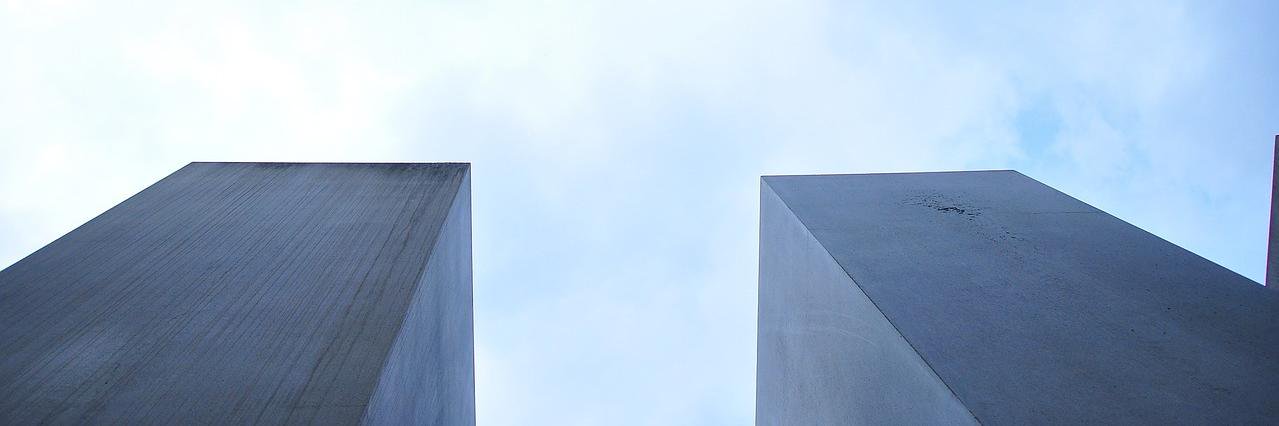 m0nneth's profile banner image