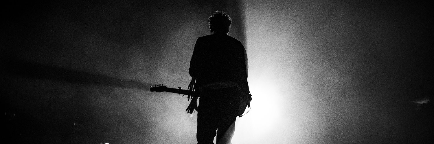 comma_music's profile banner image