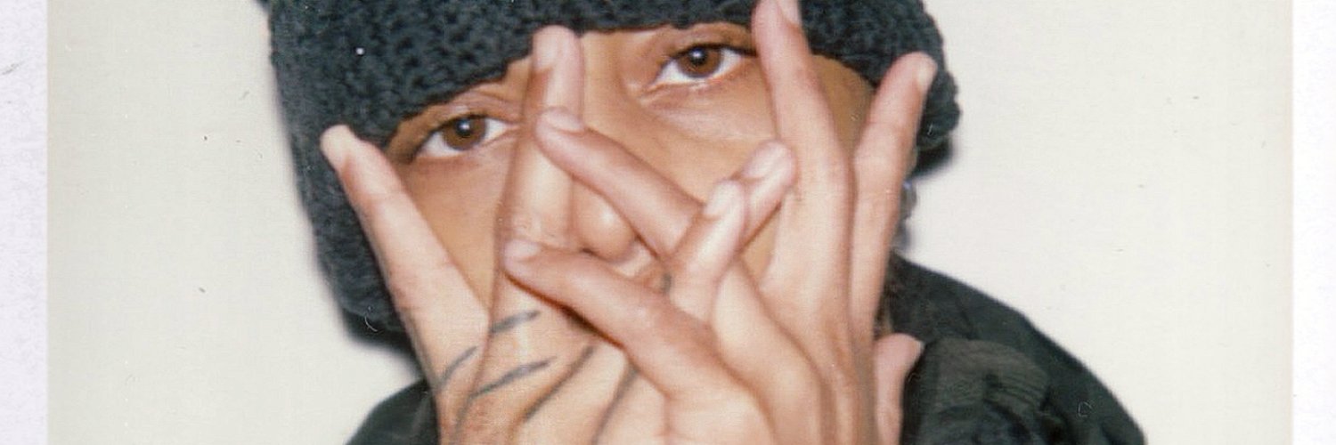 deuce world banner