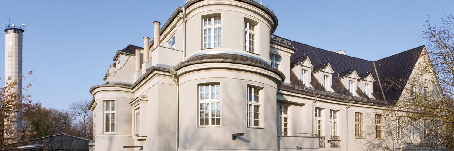 DesignhausHalle's profile banner image
