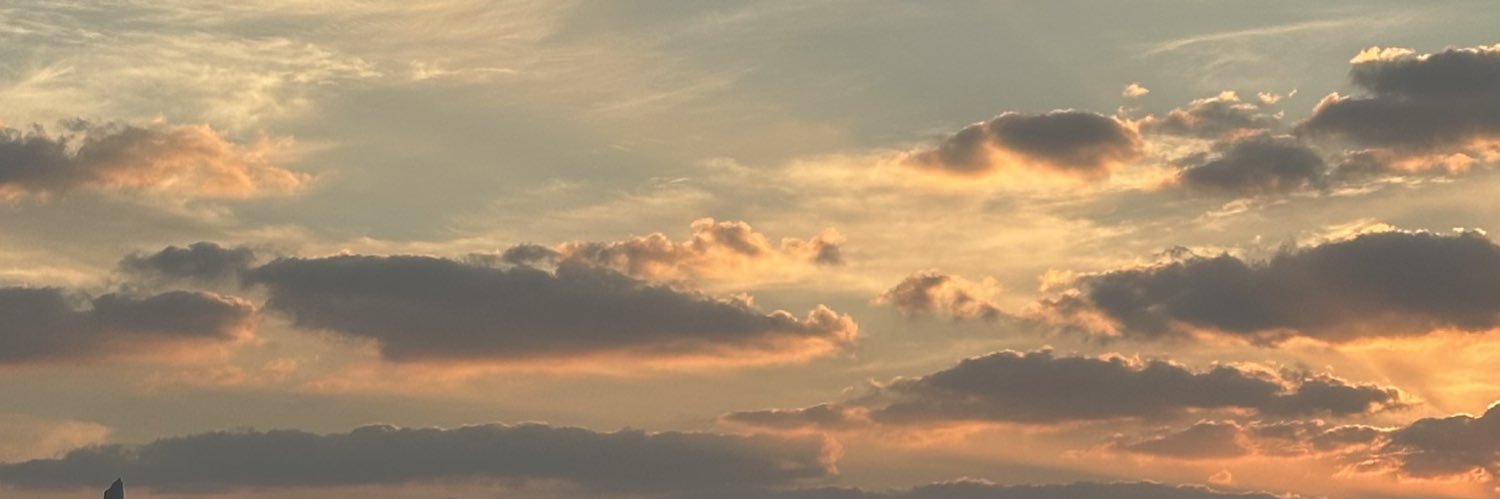 M664ik's profile banner image