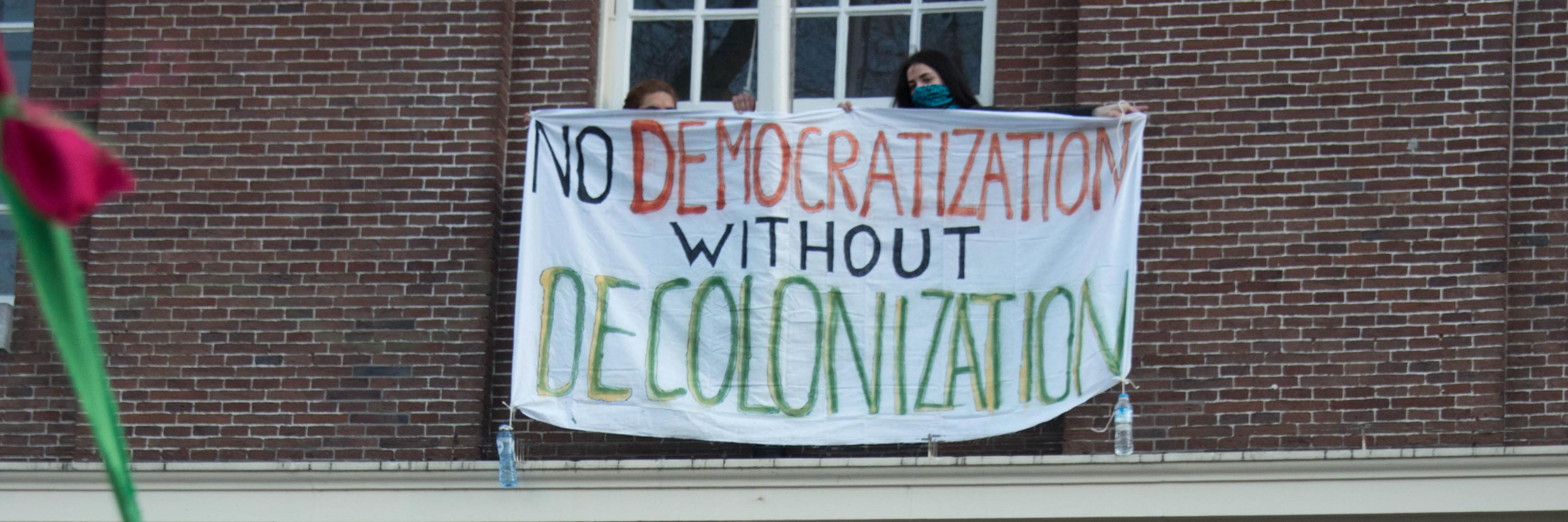 uniofcolour's profile banner image