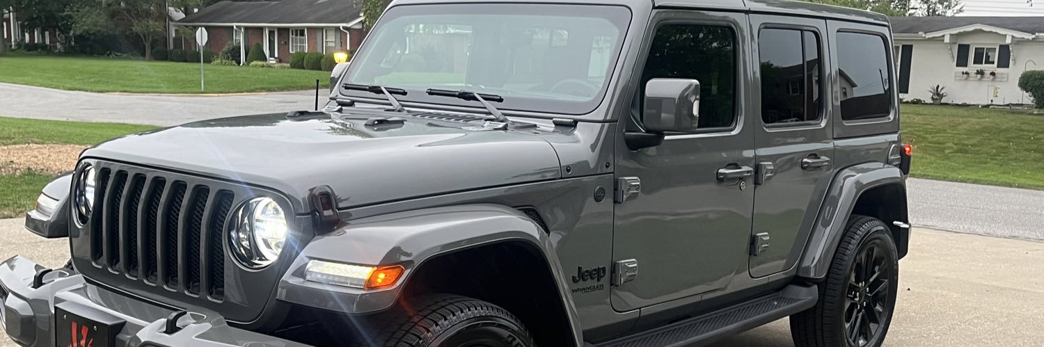 Clamb37's profile banner image