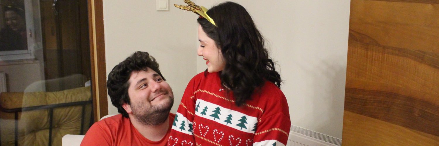 theselinx's profile banner image