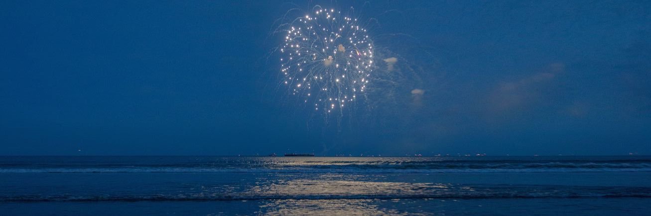 a_leoos's profile banner image