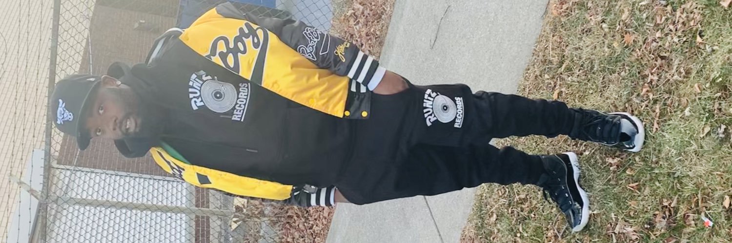 GloFrmTmt_'s profile banner image