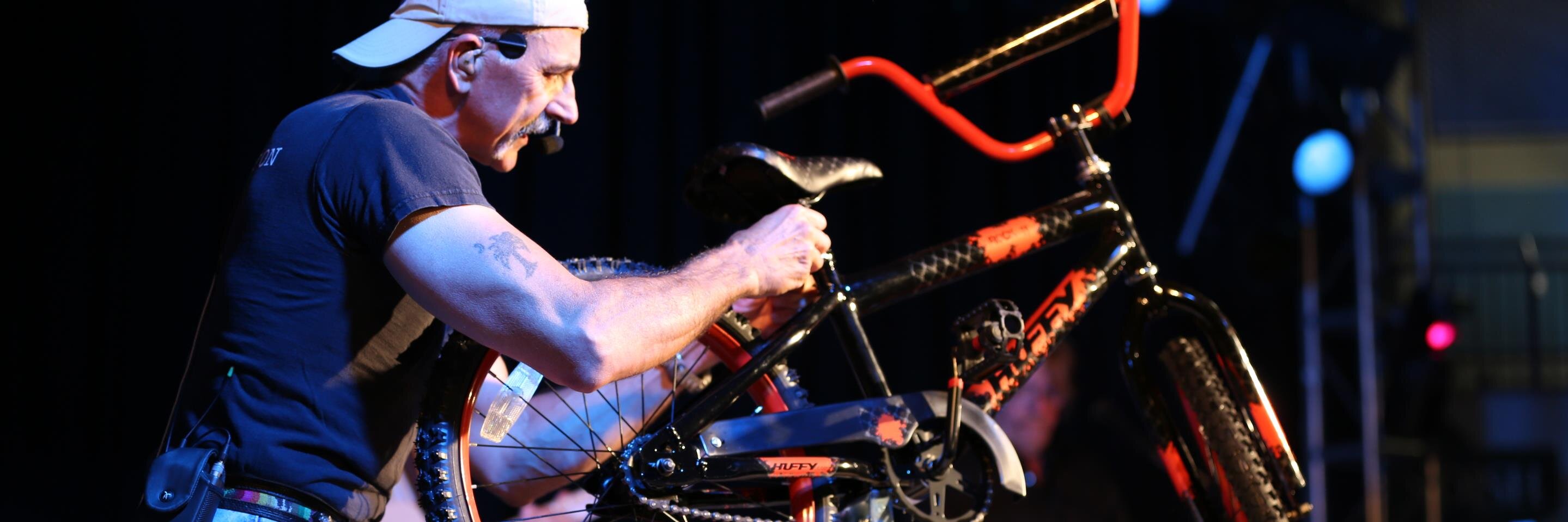 Aaron Tippin' banner