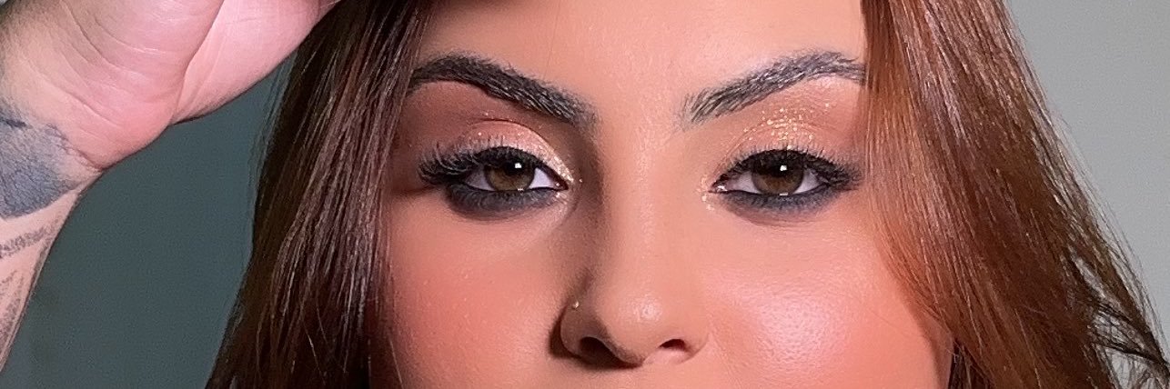 Leleee_lima's profile banner image
