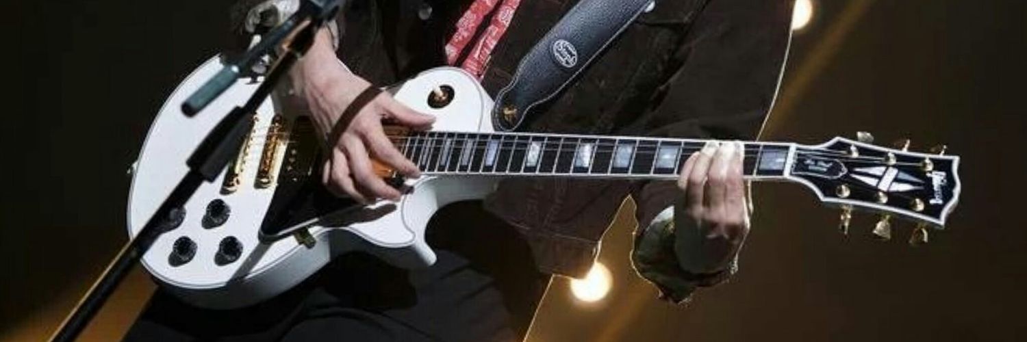 sungjain's profile banner image