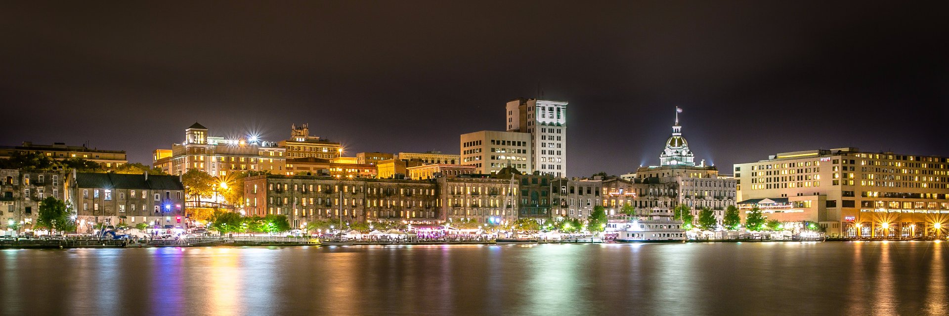 Visit Savannah banner