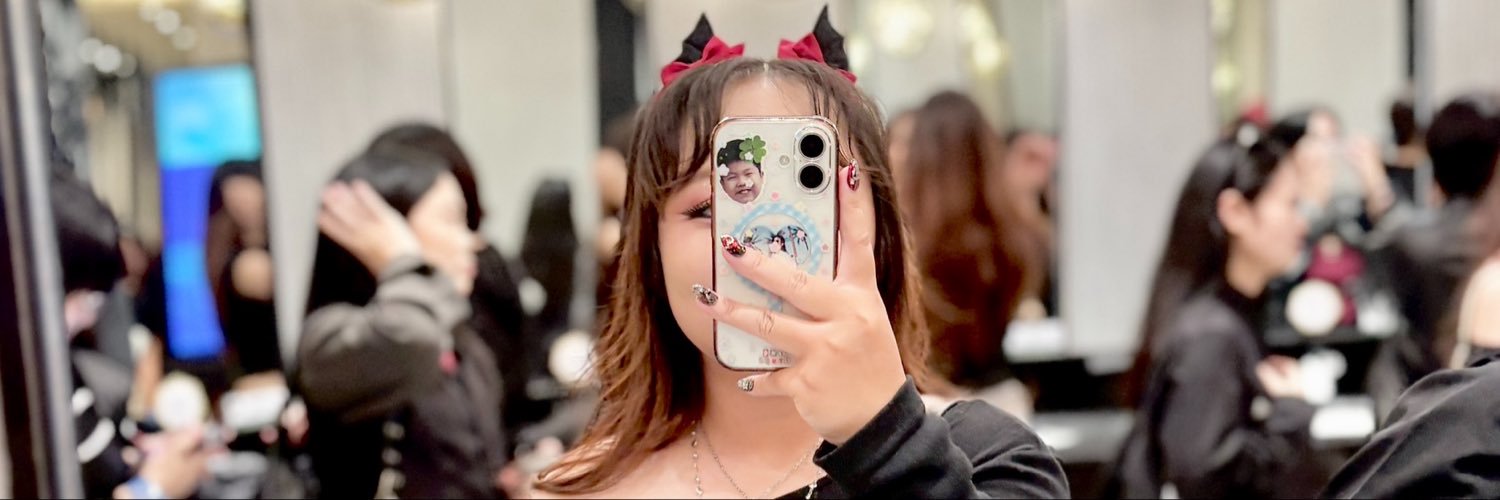 Feel_Cy's profile banner image