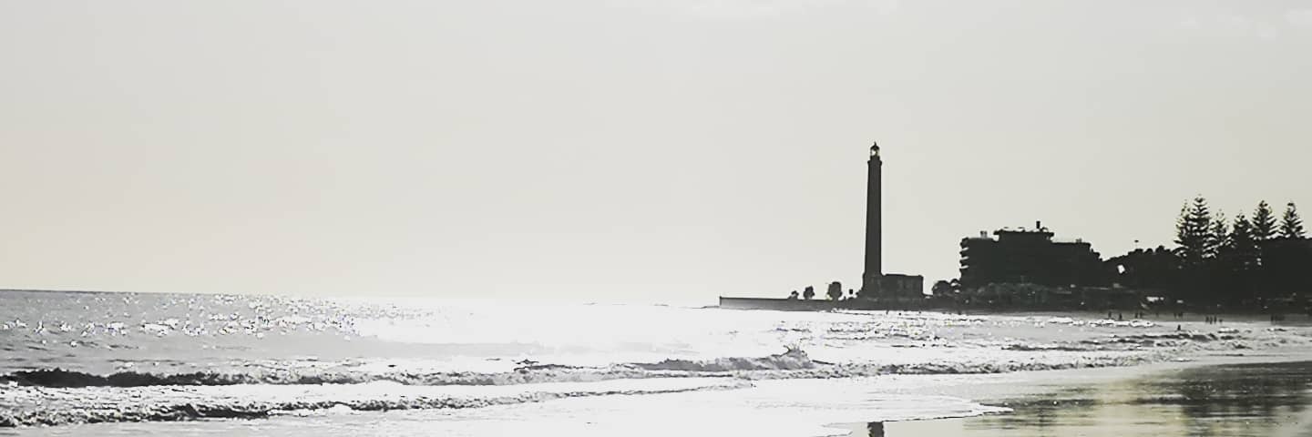 tatiuska88's profile banner image