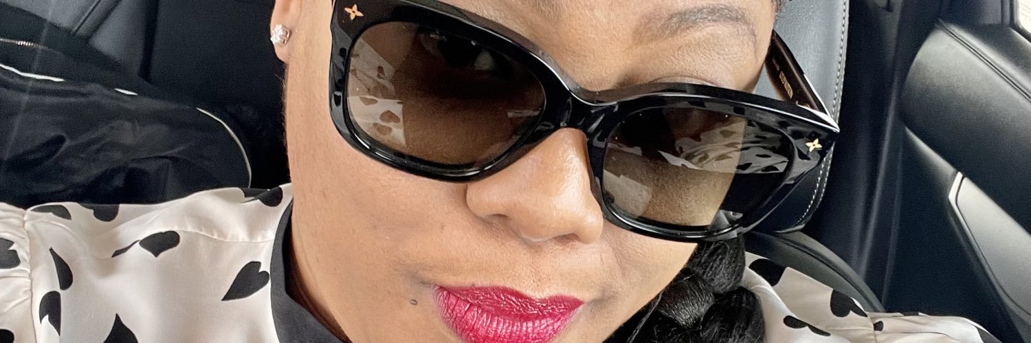 MrsAlexisLila's profile banner image