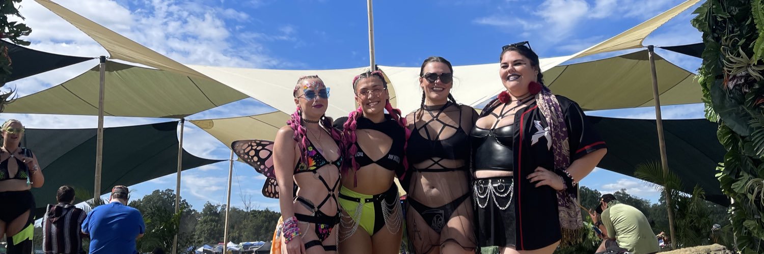 WallsGabby's profile banner image