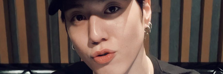 kimplengmoony's profile banner image