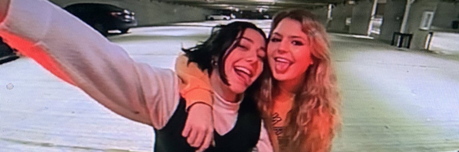 LilyTaylorr_'s profile banner image