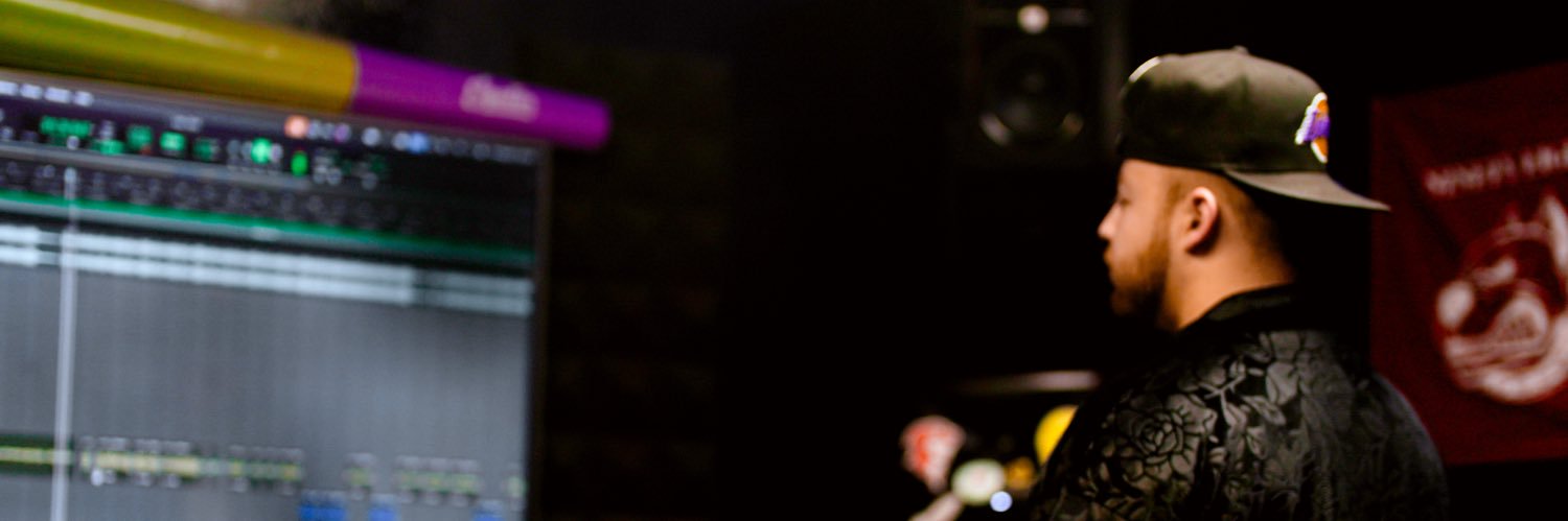 TRnTH banner