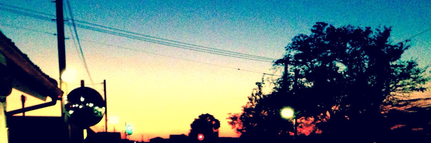 1103er2's profile banner image