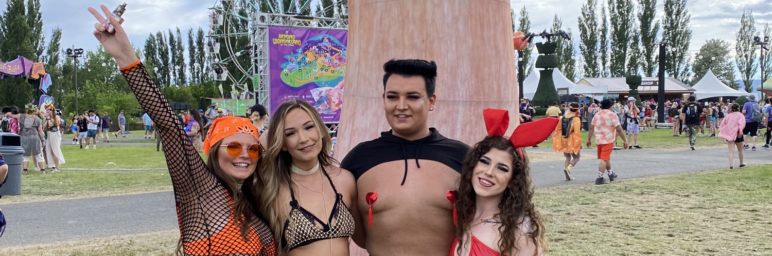 Taylorleee3's profile banner image