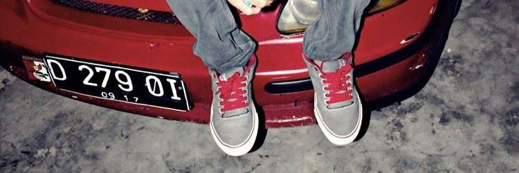 YallyN's profile banner image