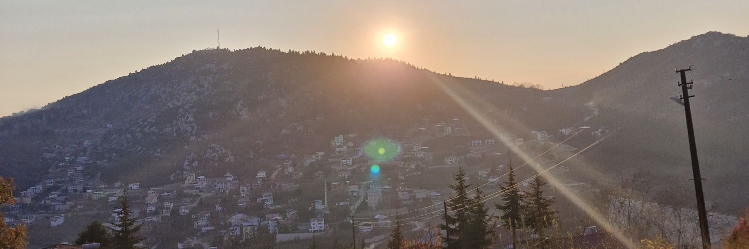 myetkn's profile banner image