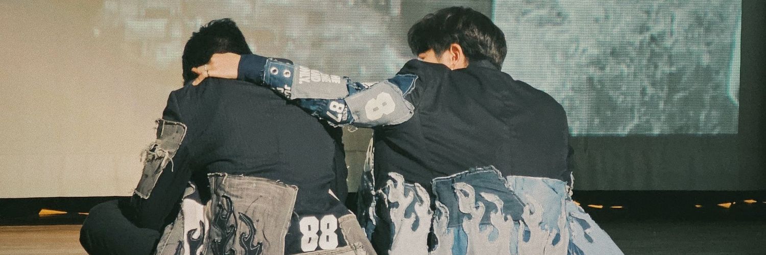 puidhth's profile banner image