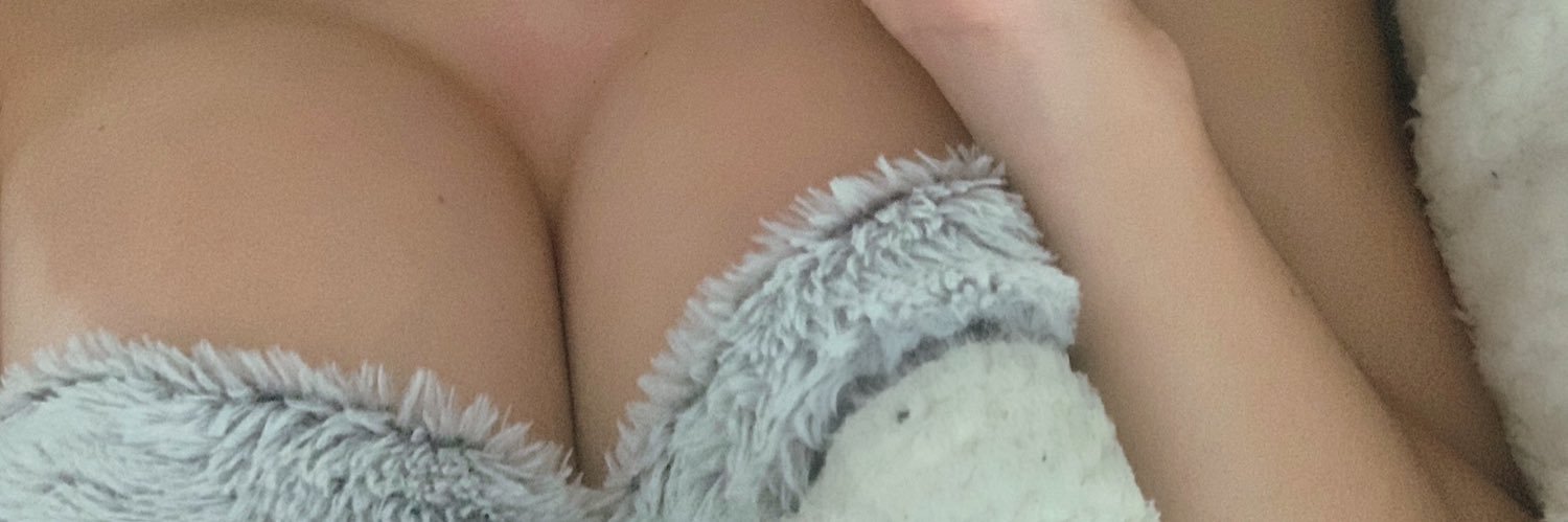 i_dizzlee's profile banner image