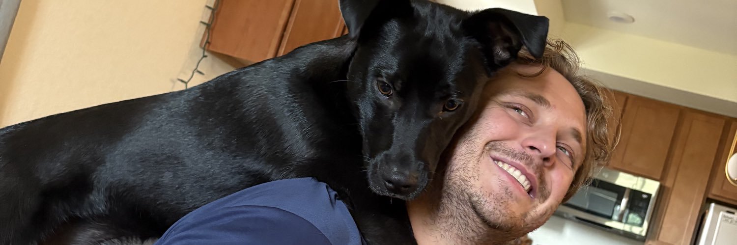 gillian_pieee's profile banner image