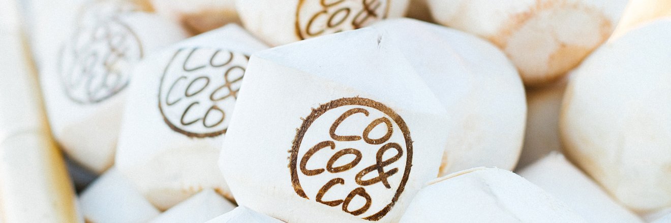 CoCo & Co banner