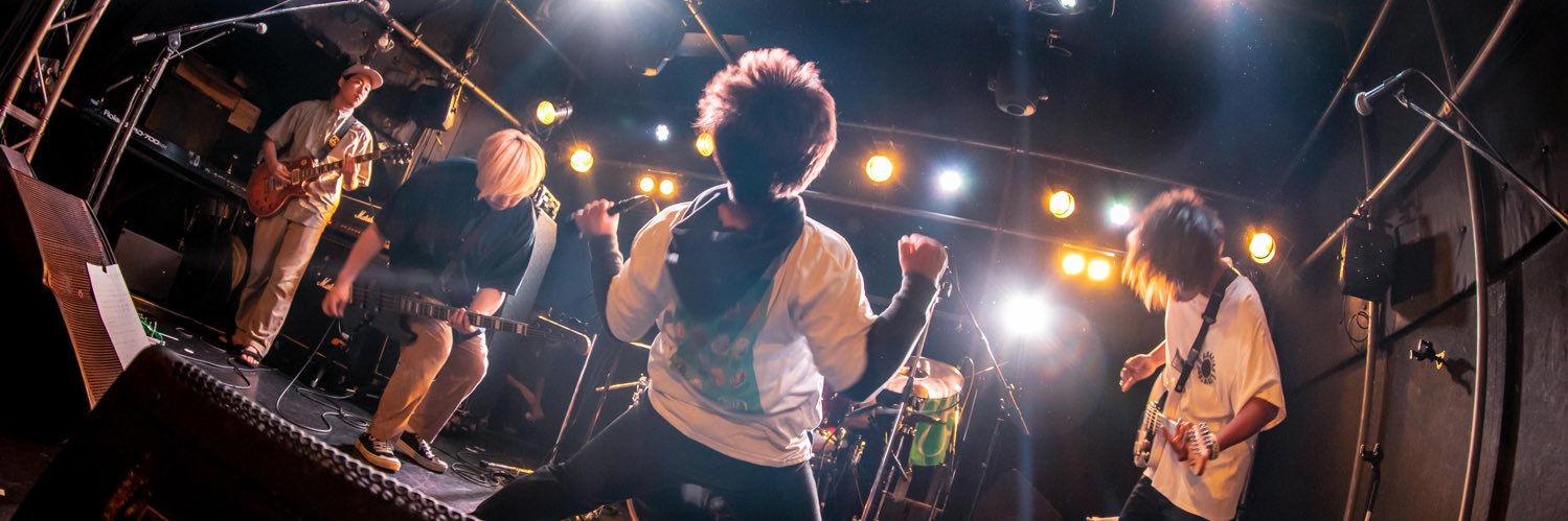 04rock110827's profile banner image