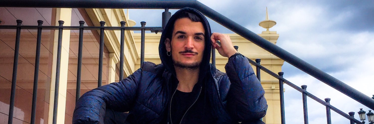 AxelAvilaVil's profile banner image