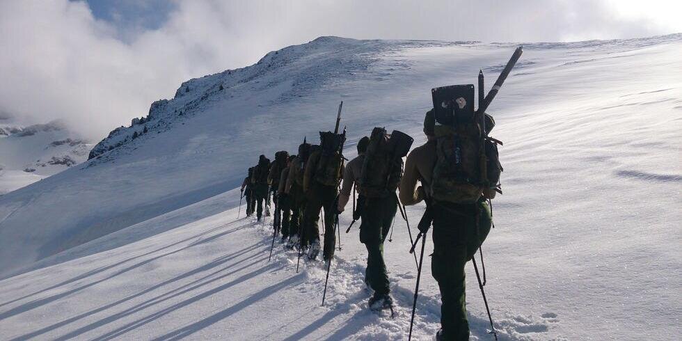 Por la libertad banner