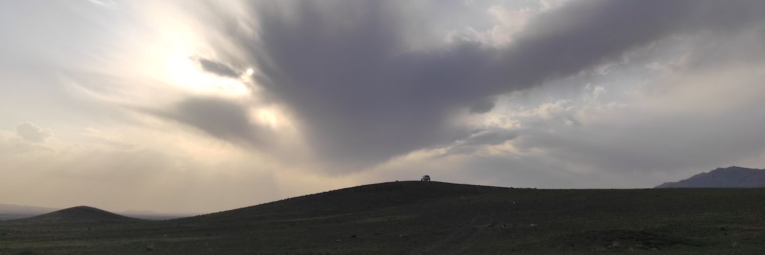 AnaAhoora's profile banner image