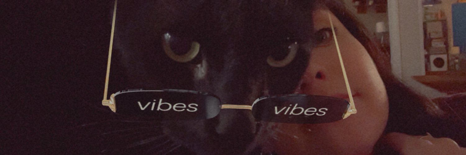 itscarofine's profile banner image