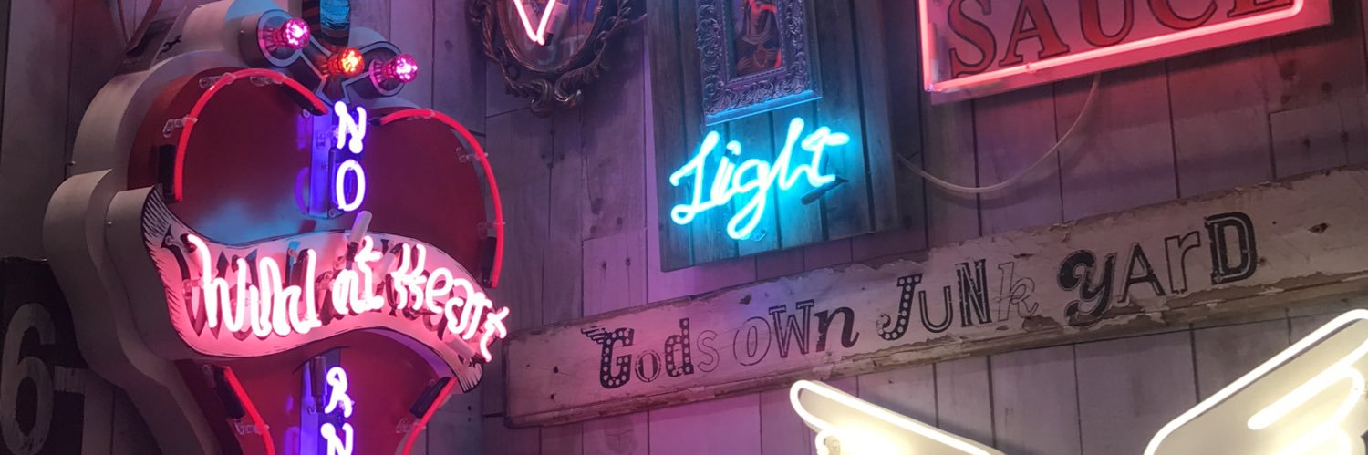LueIIaAnderson's profile banner image