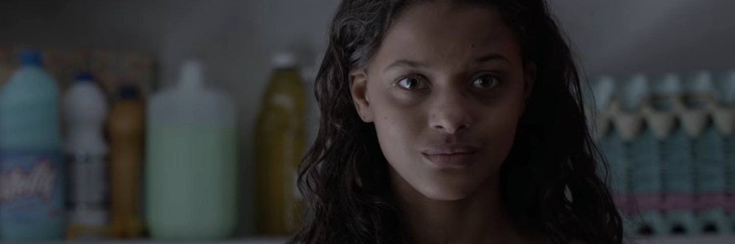 Thainá Duarte banner