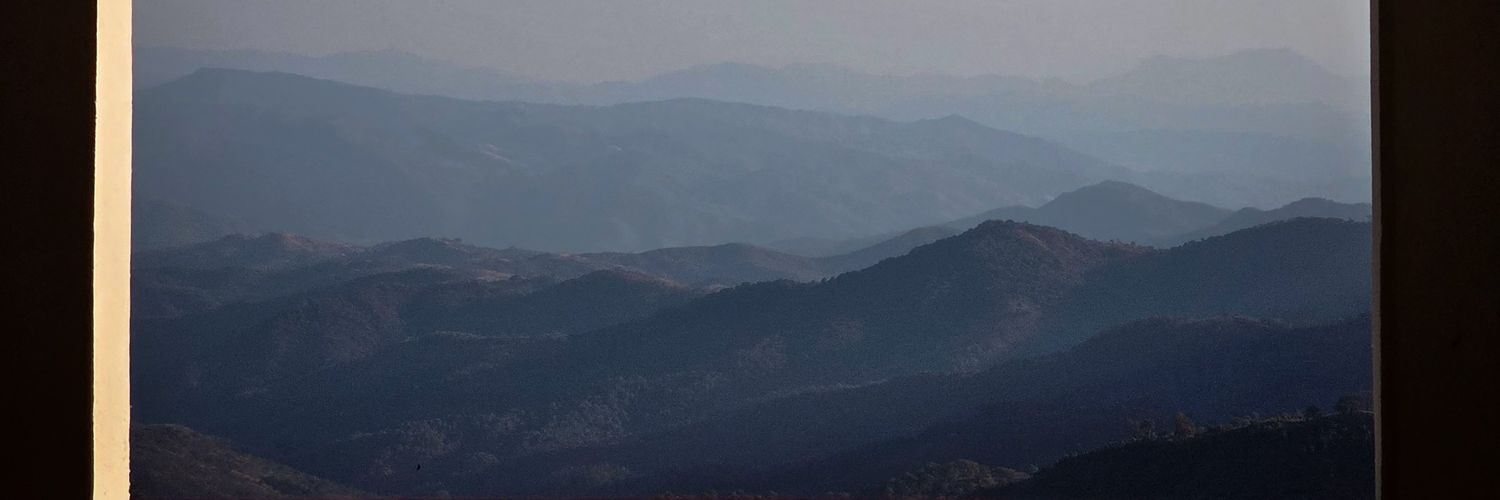 Nolmiis's profile banner image