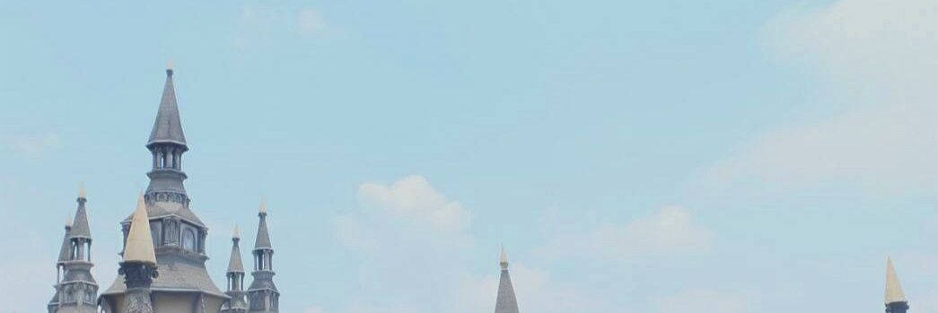 devi_dahliani's profile banner image