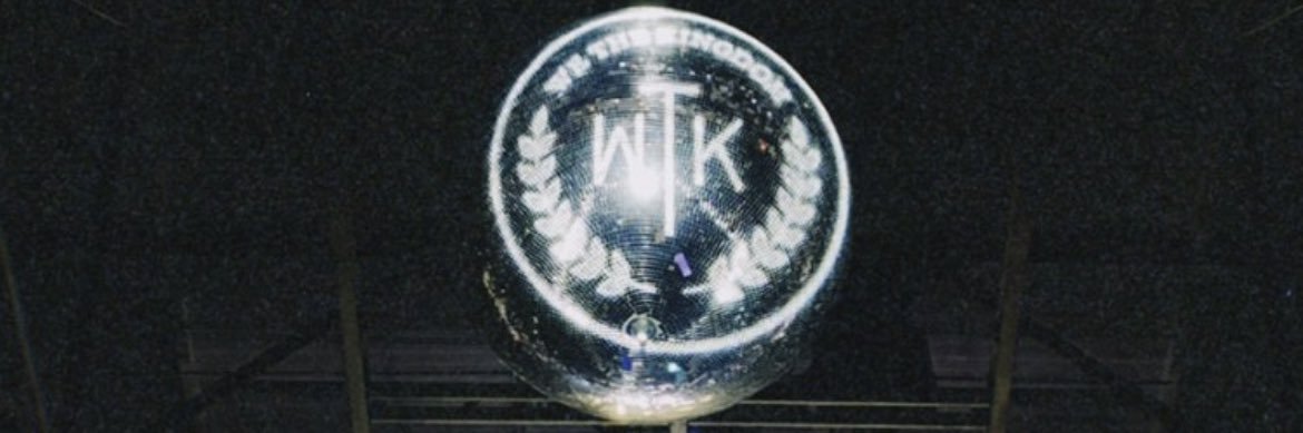 ǝ ı ʇ ɐ ʞ banner