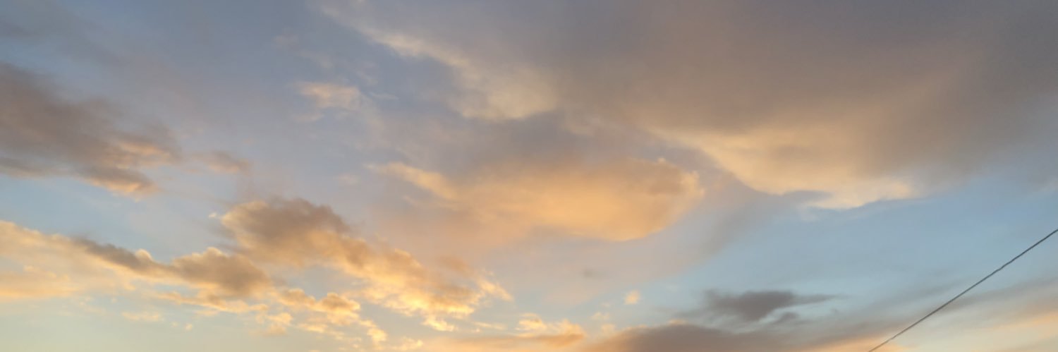 gloyasmine's profile banner image
