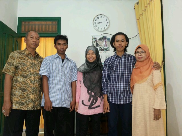 fajriyahputeri's profile banner image