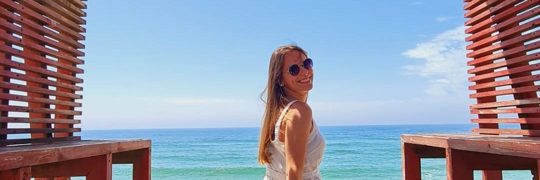 anaviegas_'s profile banner image