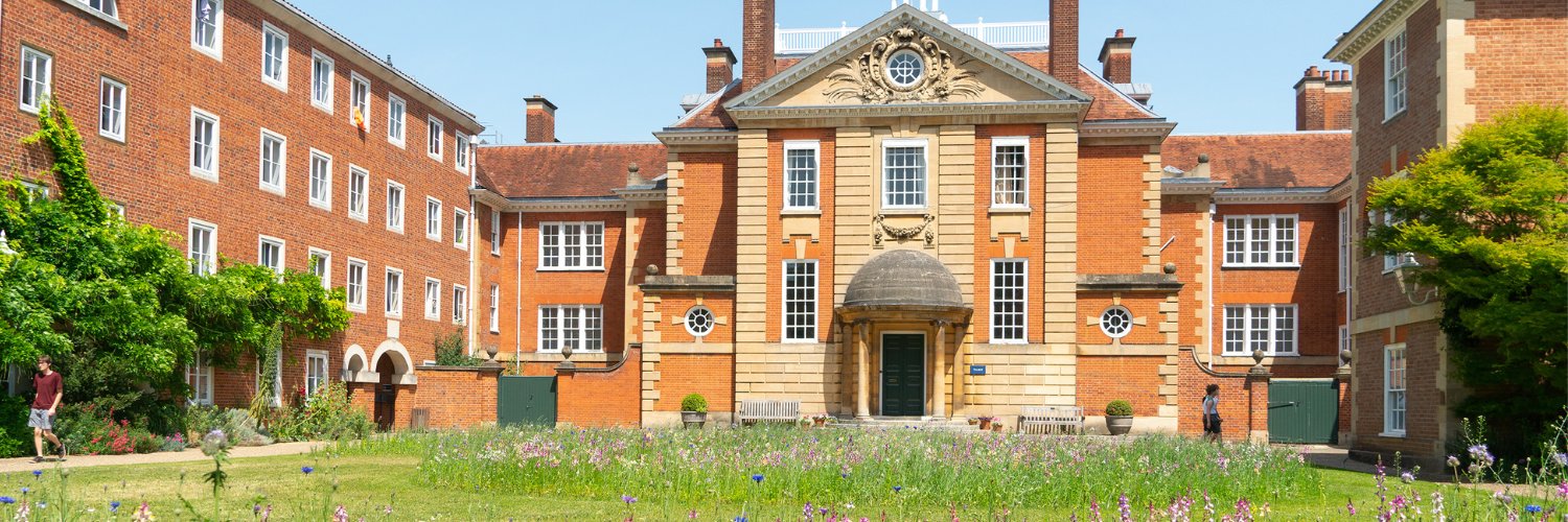 lmhoxford's profile banner image