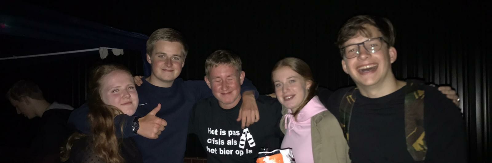 Thom vandenbeld banner