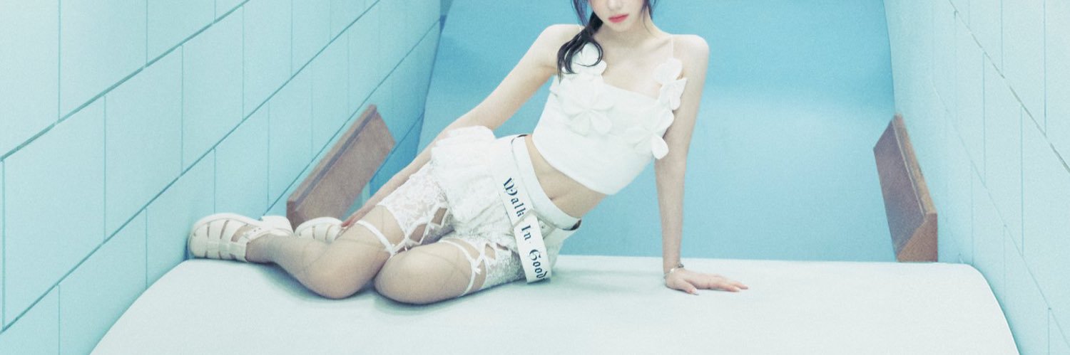 채령, #motto. banner
