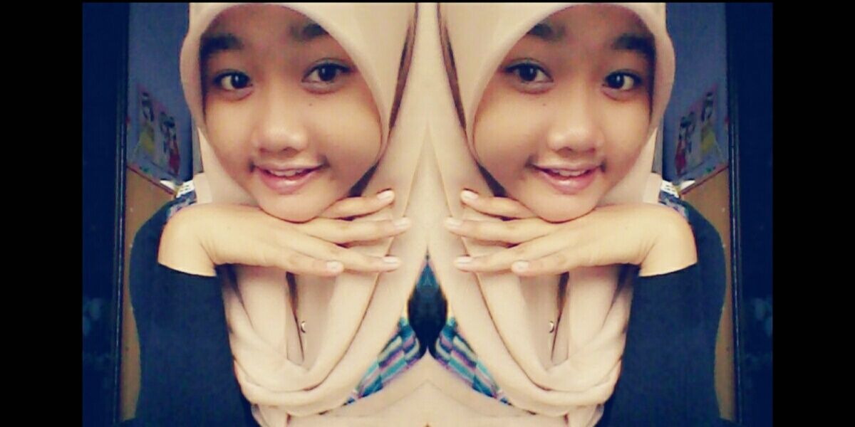PutriPutri82's profile banner image
