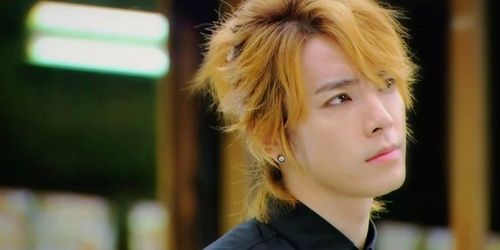 AMINA_DONGHAE's profile banner image