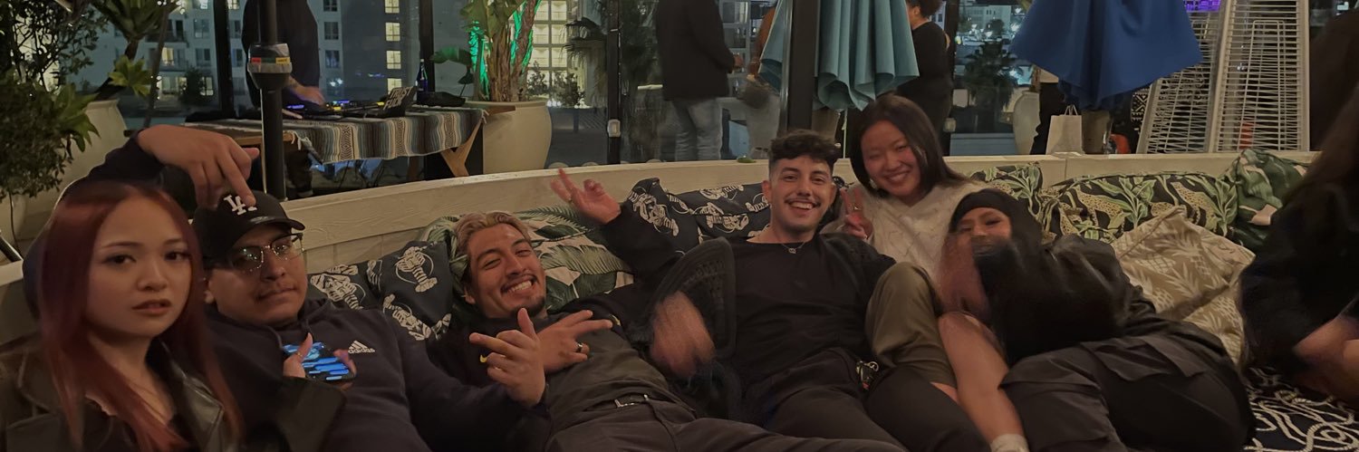 soochillll's profile banner image