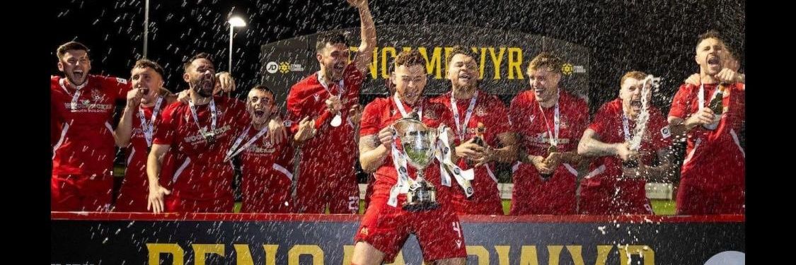 Rob Jones 👴 banner